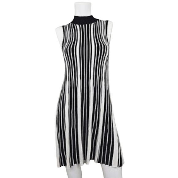 NWT Candie’s Sleeveless Ribbed Sweater Dress sz Small Charcoal Gray A-Line - Picture 6 of 7